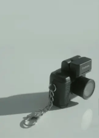 Flexsmart™ - Point-and-Shoot Mini Camera